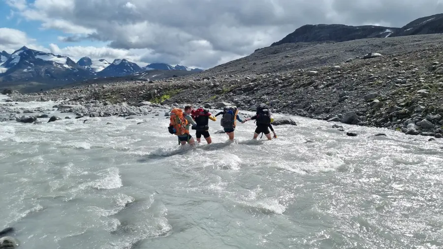 Elvekryssing i Jotunheimen