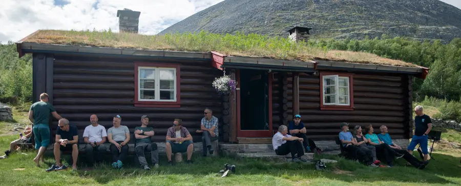 fra ny stueåpning på bjørnholia