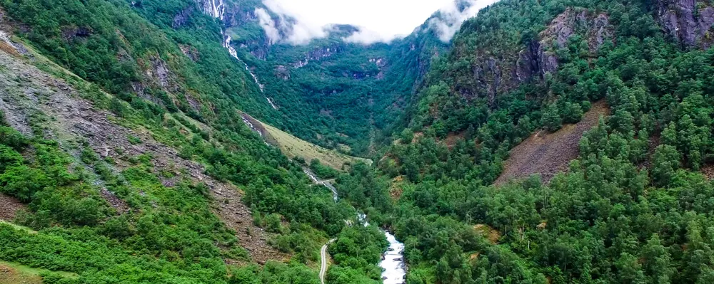 Mektige Fortunsdalen.