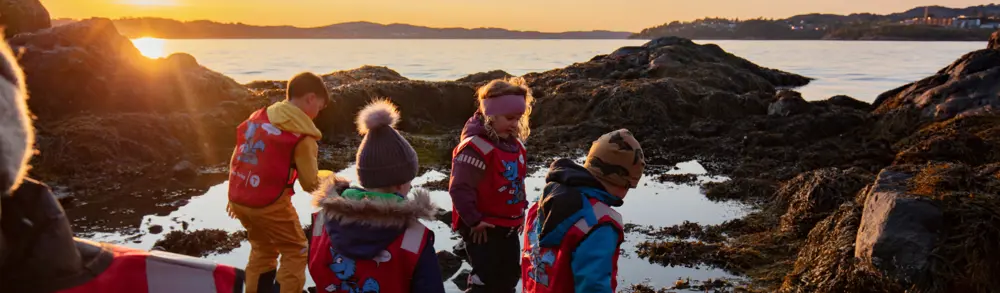 Førstehjelpskurs med Røde Kors Bergen og Turboklubben Åsane nord på stranden i Sahus høst 2020.
