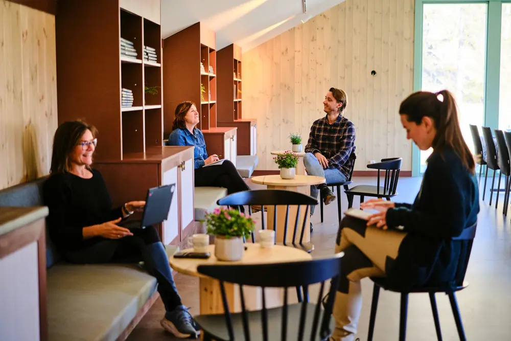 Bilder fra Breivoll gård, våren 2024.