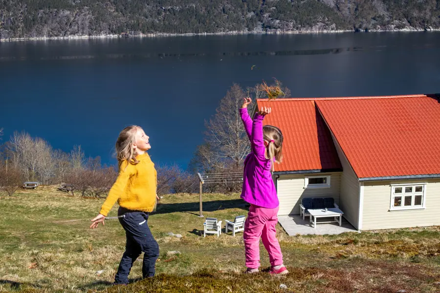 Tur til Flørli turiststasjon april 2021.