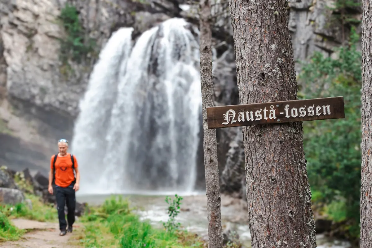 Tur til Kårvatn og Nauståfossen august 2024.